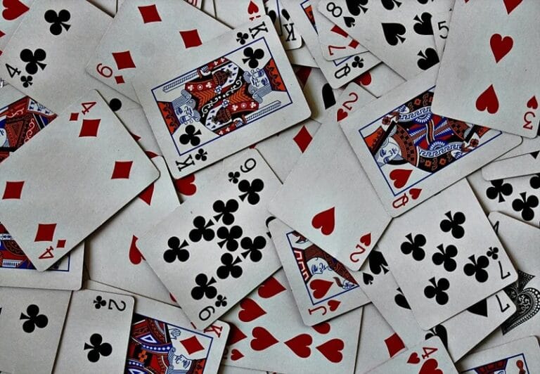 Bluffing in Teen Patti